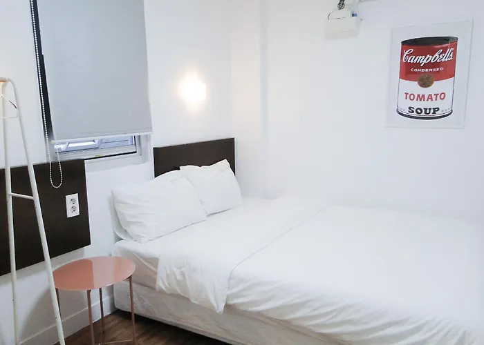 Ekonomy Haeundae Hostel *