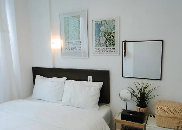 Ekonomy Haeundae Hostel *