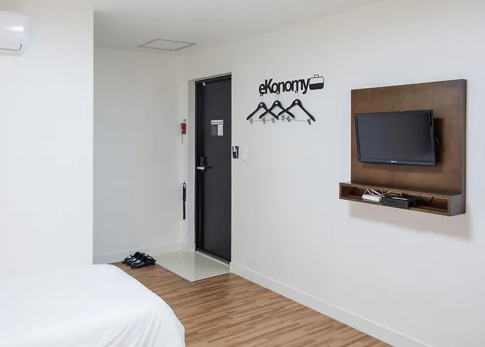 Hostel Ekonomy Haeundae *