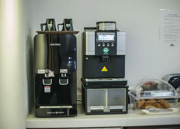Ekonomy Haeundae Hostel