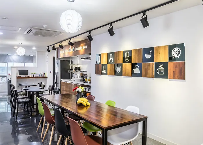 Ekonomy Haeundae Hostel *