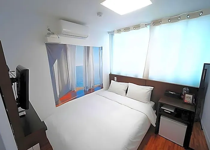 Ekonomy Haeundae *
